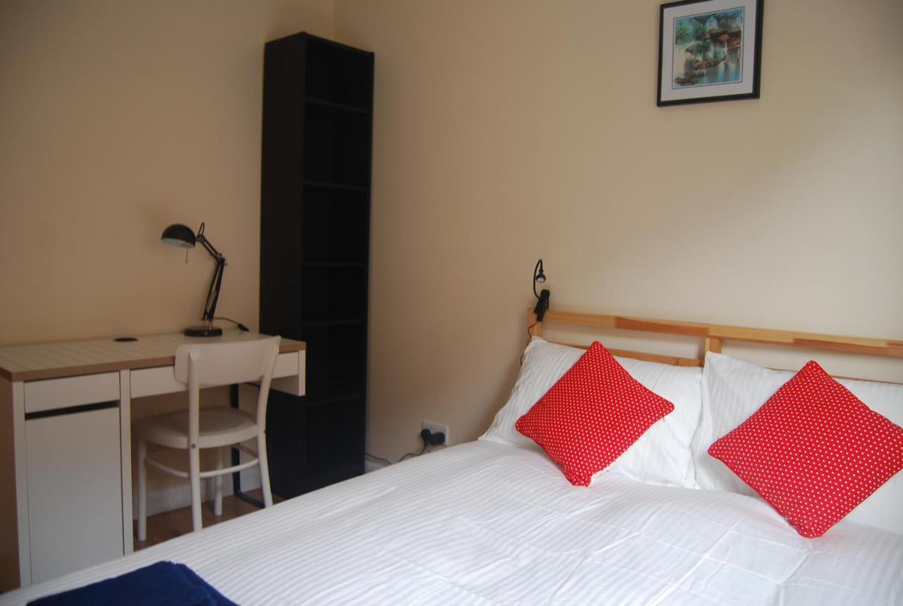 Central 3 Bed Flat Close To University And The Meadows Edimburgo Exterior foto